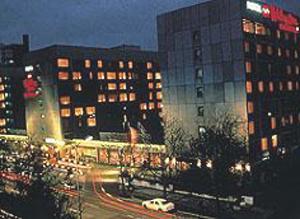 Holiday Inn Munich-Schwabing Buitenkant foto