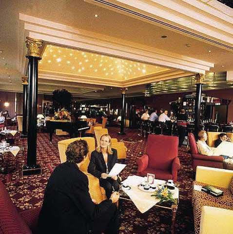 Holiday Inn Munich-Schwabing Buitenkant foto